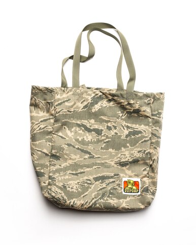 tote-00164__78530.1592766554.386.513